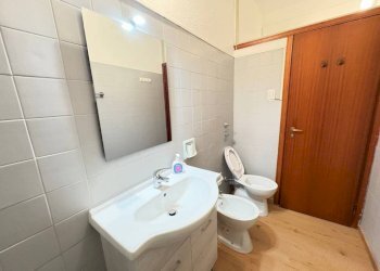 Bagno - Trilocale via San Vincenzo, 18/a, Milano (zona San Vittore) - foto 25