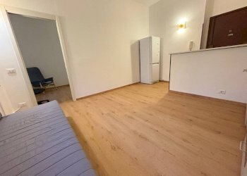 Camera da letto - Trilocale via San Vincenzo, 18/a, Milano (zona San Vittore) - foto 29