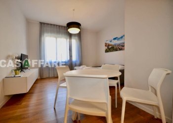 Salone - Trilocale viale Vittorio Emanuele II, Bergamo - foto 7