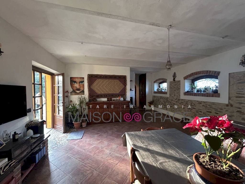 Salone - Rustico via Roma, 48, Trezzo Tinella - foto 1