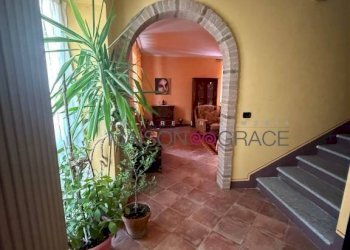 Interno palazzo - Rustico via Roma, 48, Trezzo Tinella - foto 18
