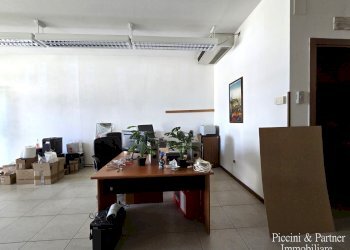 10.jpg - Locale Commerciale Via del Conservificio, Bastia Umbra - foto 10