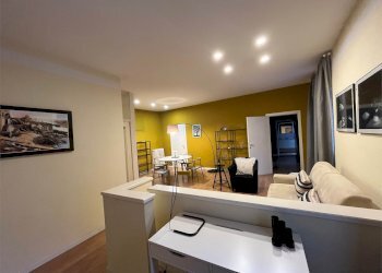 Three-room apartment Verona (neighborhood Centro Storico) - photo 4