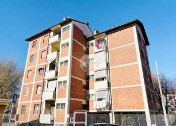 Bilocale Corso Lucio Quinzio Cincinnato, Torino (zona Lucento) - foto 1