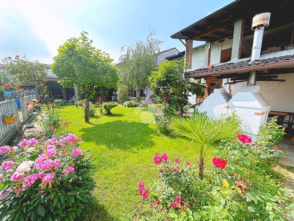 Casa indipendente Via A. Campora Don, Alessandria - foto 1