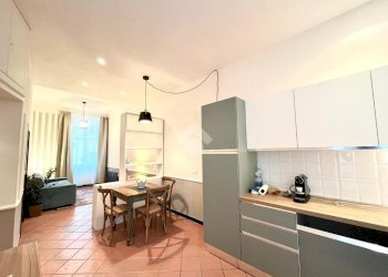 Three-room apartment Via S. Vincenzo, Genova - photo 4