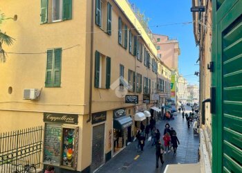 Three-room apartment Via S. Vincenzo, Genova - photo 5