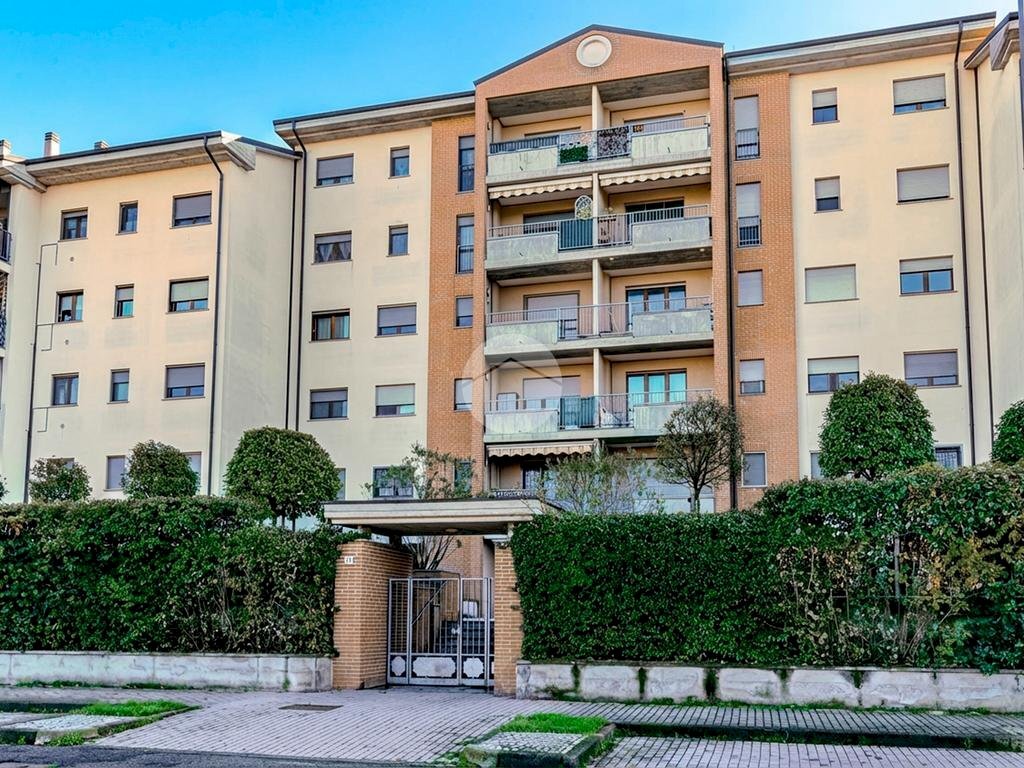 Bilocale Via Amerigo Vespucci, Cesano Boscone - foto 1