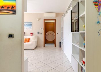 Two-room apartment Via Amerigo Vespucci, Cesano Boscone - photo 5