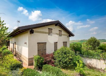 Villa Via Santa Croce, Montemagno - photo 4