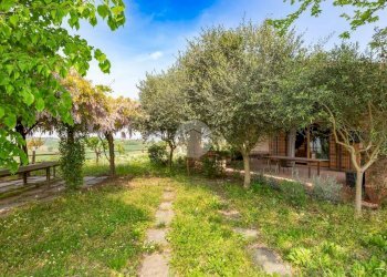 Villa Via Santa Croce, Montemagno - photo 7