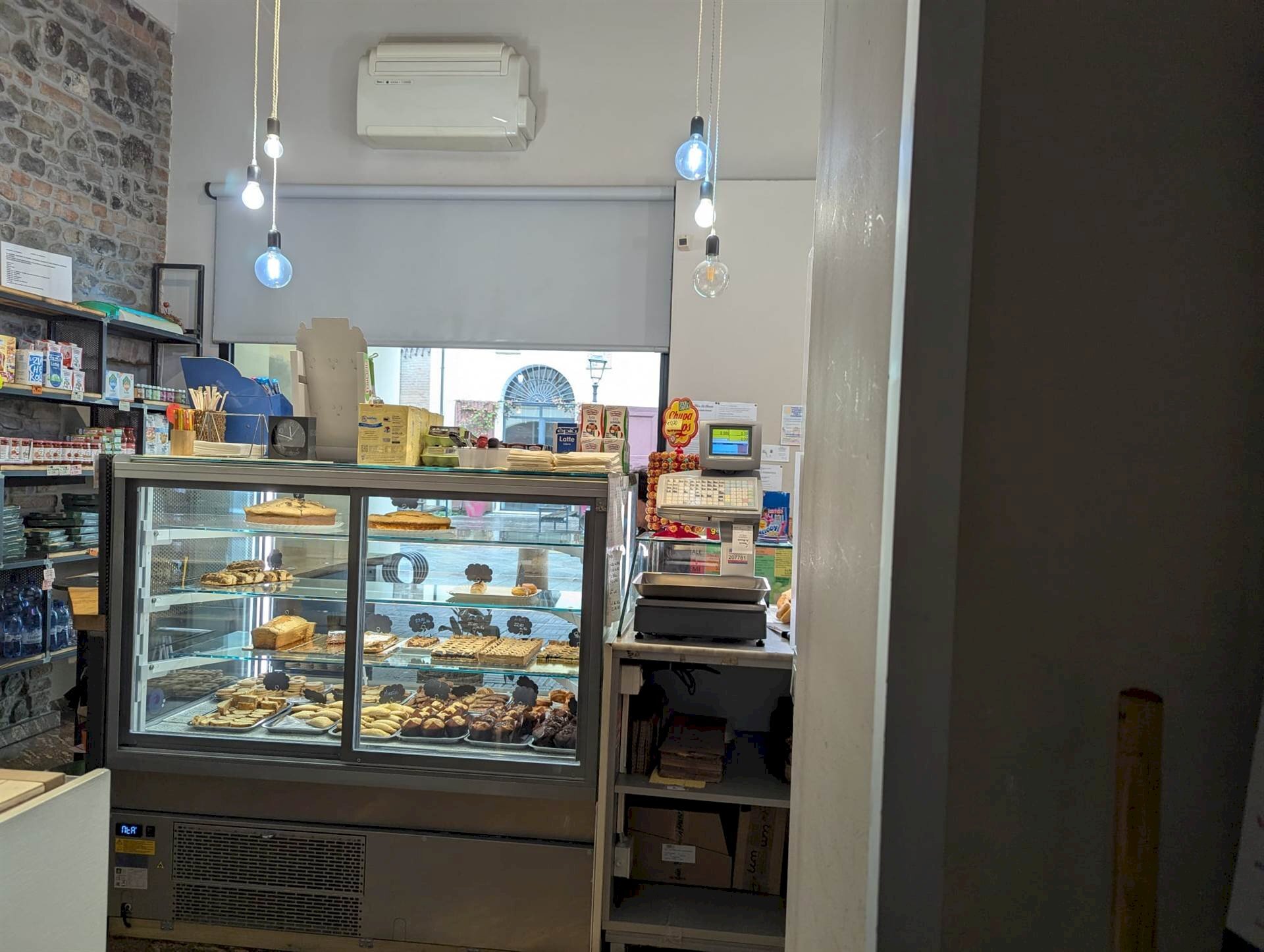 Attività Commerciale Via Codro 2, Rubiera - foto 1