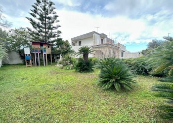 Foto 1 - Villa via rosmarino
 
10, Lecce - foto 1