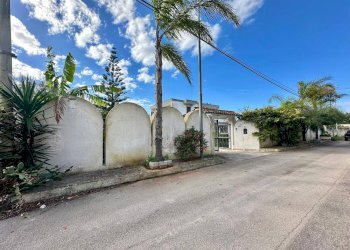 Foto 3 - Villa via rosmarino
 
10, Lecce - foto 3