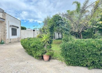 Foto 45 - Villa via rosmarino
 
10, Lecce - foto 45