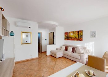 Foto 5 - Trilocale Piazza Fratelli Rosselli, Malnate - foto 5