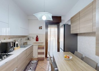 Foto 7 - Trilocale Piazza Fratelli Rosselli, Malnate - foto 7