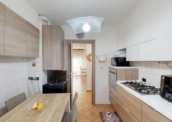 Foto 8 - Trilocale Piazza Fratelli Rosselli, Malnate - foto 8