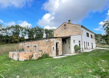 Foto 1 - Independent house Contrada Fegatara
 
6, Montegiorgio - photo 1