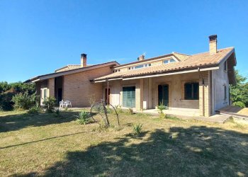 Foto 1 - Casa indipendente Chiavanella
 
2, Monteleone di Fermo - foto 1