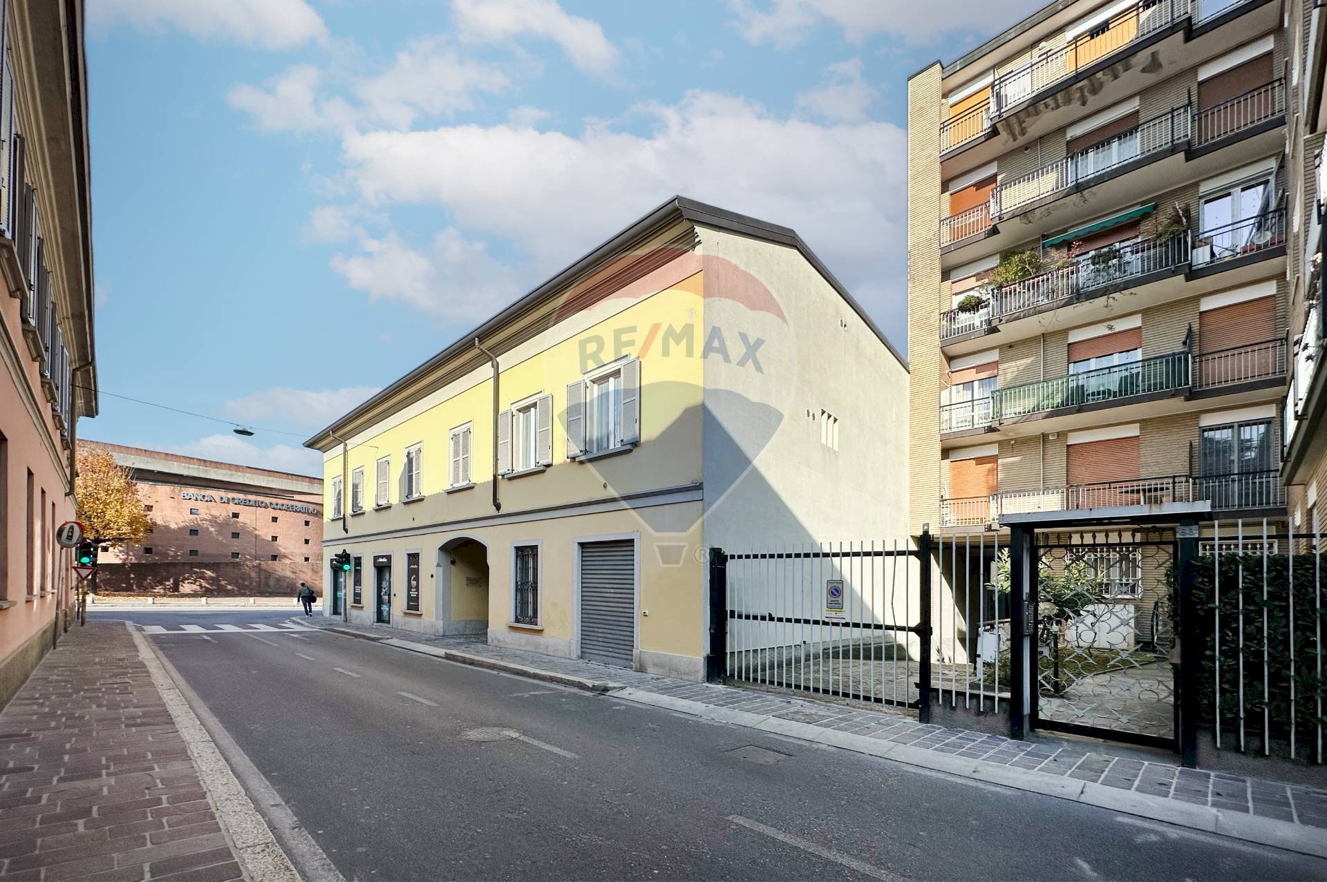 Edificio all\'aperto - Bilocale Via Umberto I
 
94, Seregno - foto 2