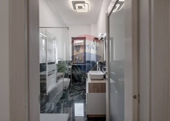 Bagno - Three-room apartment Via Isonzo
 
2, Vimercate - photo 24