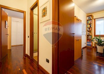 Hall / corridoio - Attico Via Togliatti
 
38, Rho - foto 12