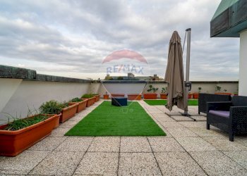 Terrazza - Attico Via Togliatti
 
38, Rho - foto 1