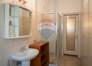 Bagno - Appartamento via IV novembre
 
18, Rho - foto 19