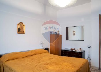 Camera / camera da letto - Appartamento via IV novembre
 
18, Rho - foto 32