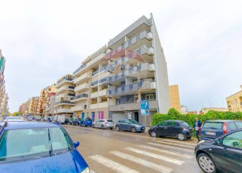 Edificio all\'aperto - Attico Via Trani
 
92, Andria - foto 1