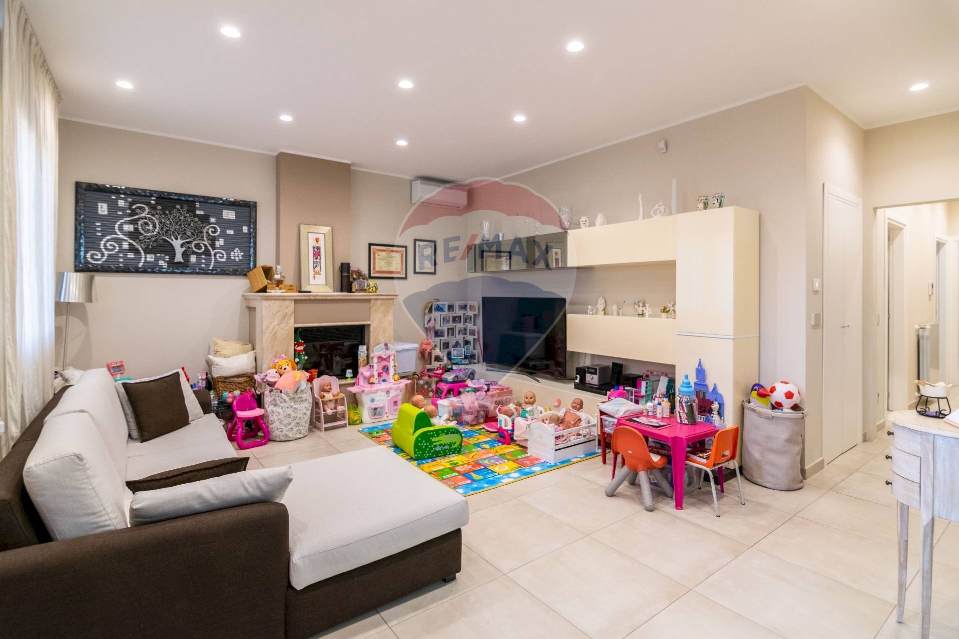 Soggiorno - Casa semi indipendente Via Vittorio Emanuele secondo
 
153, Acireale - foto 2