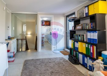 Hall / corridoio - Casa semi indipendente Via Vittorio Emanuele secondo
153, Acireale - foto 28