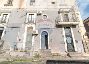 Edificio all\'aperto - Quadrilocale VIA DEI GESUITI
 
56, Catania - foto 2