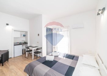 Camera / camera da letto - Quadrilocale VIA DEI GESUITI
 
56, Catania - foto 21