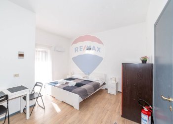 Camera / camera da letto - Quadrilocale VIA DEI GESUITI
 
56, Catania - foto 23