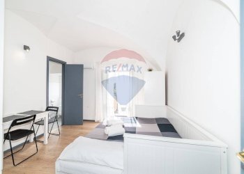 Sala da pranzo - Quadrilocale VIA DEI GESUITI
 
56, Catania - foto 28