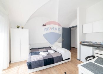 Camera / camera da letto - Quadrilocale VIA DEI GESUITI
 
56, Catania - foto 31