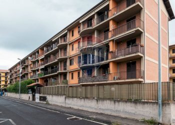 Edificio all\'aperto - Quadrilocale VIA EMANUELE MACRI
 
4, Acireale - foto 1