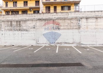 Edificio all\'aperto - Quadrilocale VIA EMANUELE MACRI
 
4, Acireale - foto 9