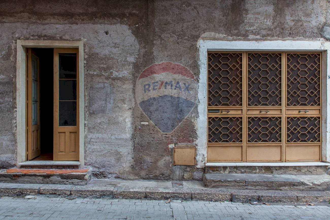 Edificio all\'aperto - Casa indipendente via tenente milazzo
 
59, Biancavilla - foto 3