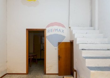 Scale - Casa indipendente via tenente milazzo
 
59, Biancavilla - foto 16