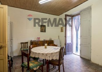 Sala da pranzo - Independent house via sant'antonino
 
74, Adrano - photo 18