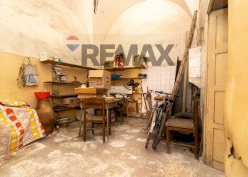 Sala da pranzo - Independent house via sant'antonino
 
74, Adrano - photo 21