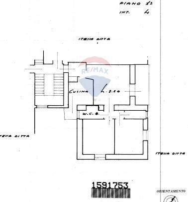Pianta 2D - Three-room apartment Via Vittorio Emanuele Orlando
 
24, Adrano - floor plans 1