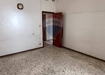 Stanza vuota - Trilocale Via Vittorio Emanuele Orlando
 
24, Adrano - foto 6