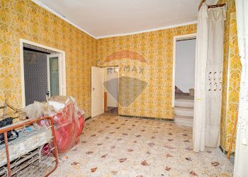 Hall / corridoio - Casa indipendente Via Cona
 
8, Caltagirone - foto 11