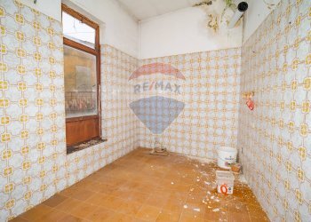 Stanza vuota - Casa indipendente Via Cona
 
8, Caltagirone - foto 21