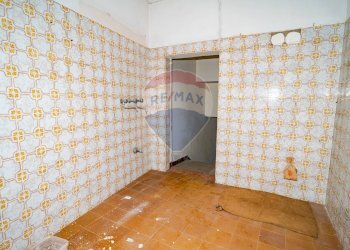 Stanza vuota - Casa indipendente Via Cona
 
8, Caltagirone - foto 22