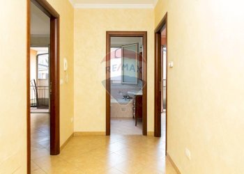 Hall / corridoio - Casa semi indipendente Via Emanuela Setticarraro
 
59, Belpasso - foto 7